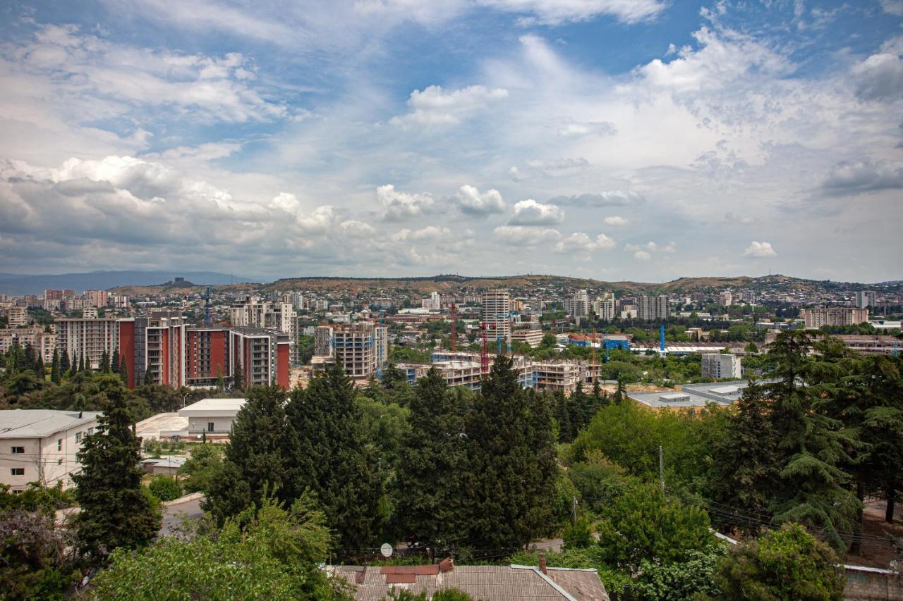 Hotel Beaumonde Garden Тбилиси Экстерьер фото