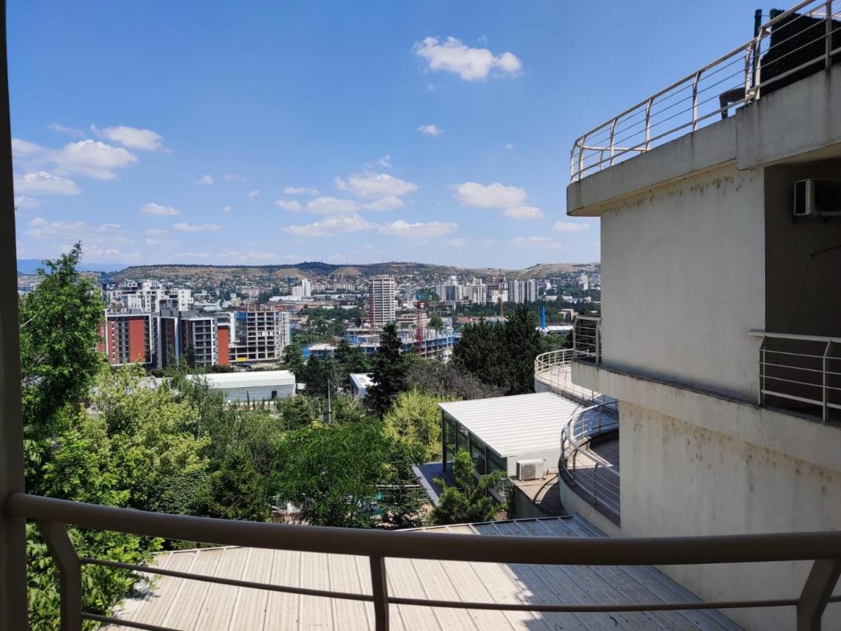 Hotel Beaumonde Garden Тбилиси Экстерьер фото