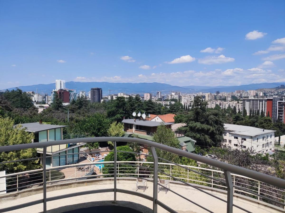 Hotel Beaumonde Garden Тбилиси Экстерьер фото