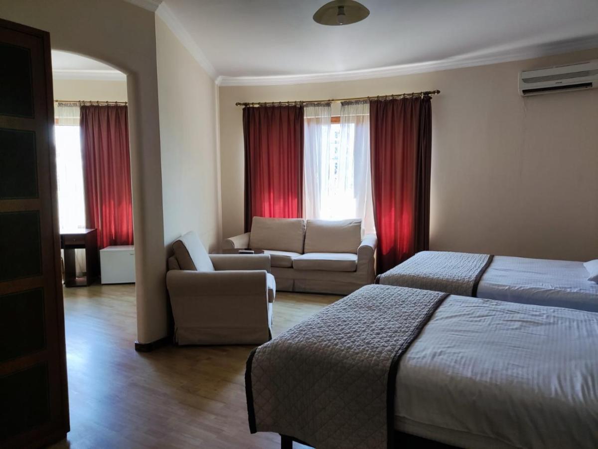 Hotel Beaumonde Garden Тбилиси Экстерьер фото